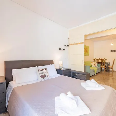 Lejlighed Strelitzia House Corfu Town *